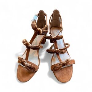 ANTHROPOLOGIE Suede Sandals / Velvet Bow Golden T strap Heels Brown Size 8